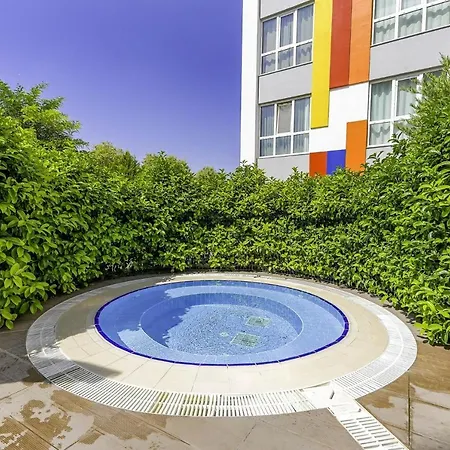 Lägenhet Studio Flat W Shared Pool And Garden In *