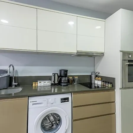 Studio Flat W Shared Pool And Garden In * Antália